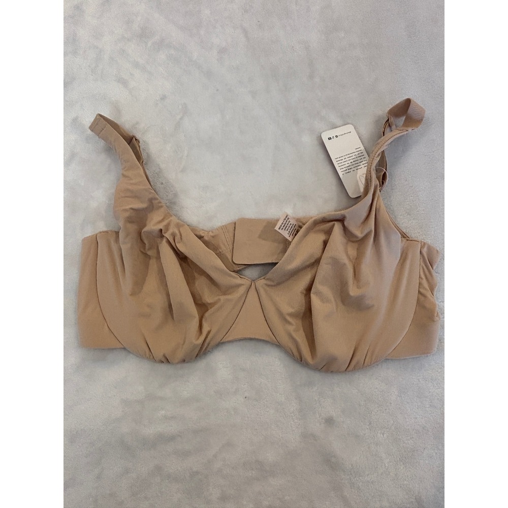Feelingirl Beige Nude Underwire Bra 36C Unlined Seamless Adjustable Straps NWT